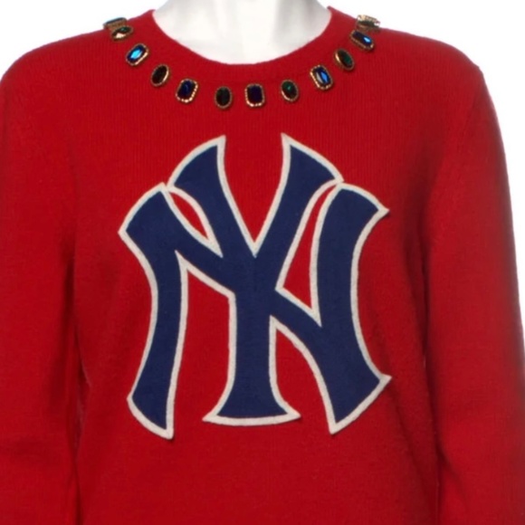Authentic GUCCI Women's Crystal Embellished Sweater with NY Yankees™ patch - Picture 3 of 5